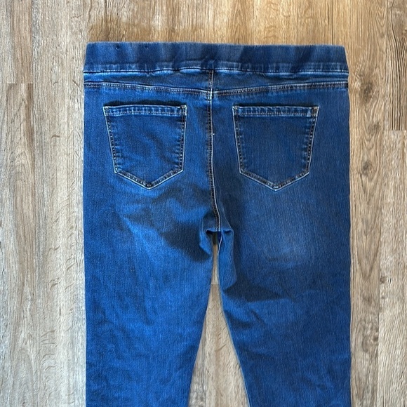 LIVERPOOL JEAN LEGGINGS SIZE(12) - Picture 7 of 7